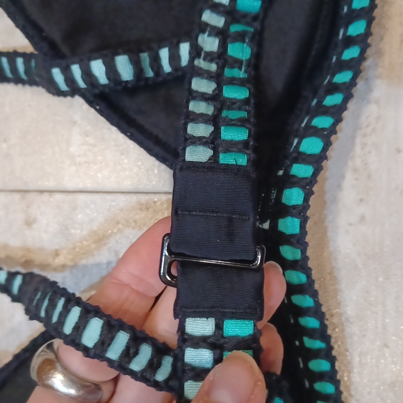 Victoria's Secret Black Bikini Top - Picture 3 of 8